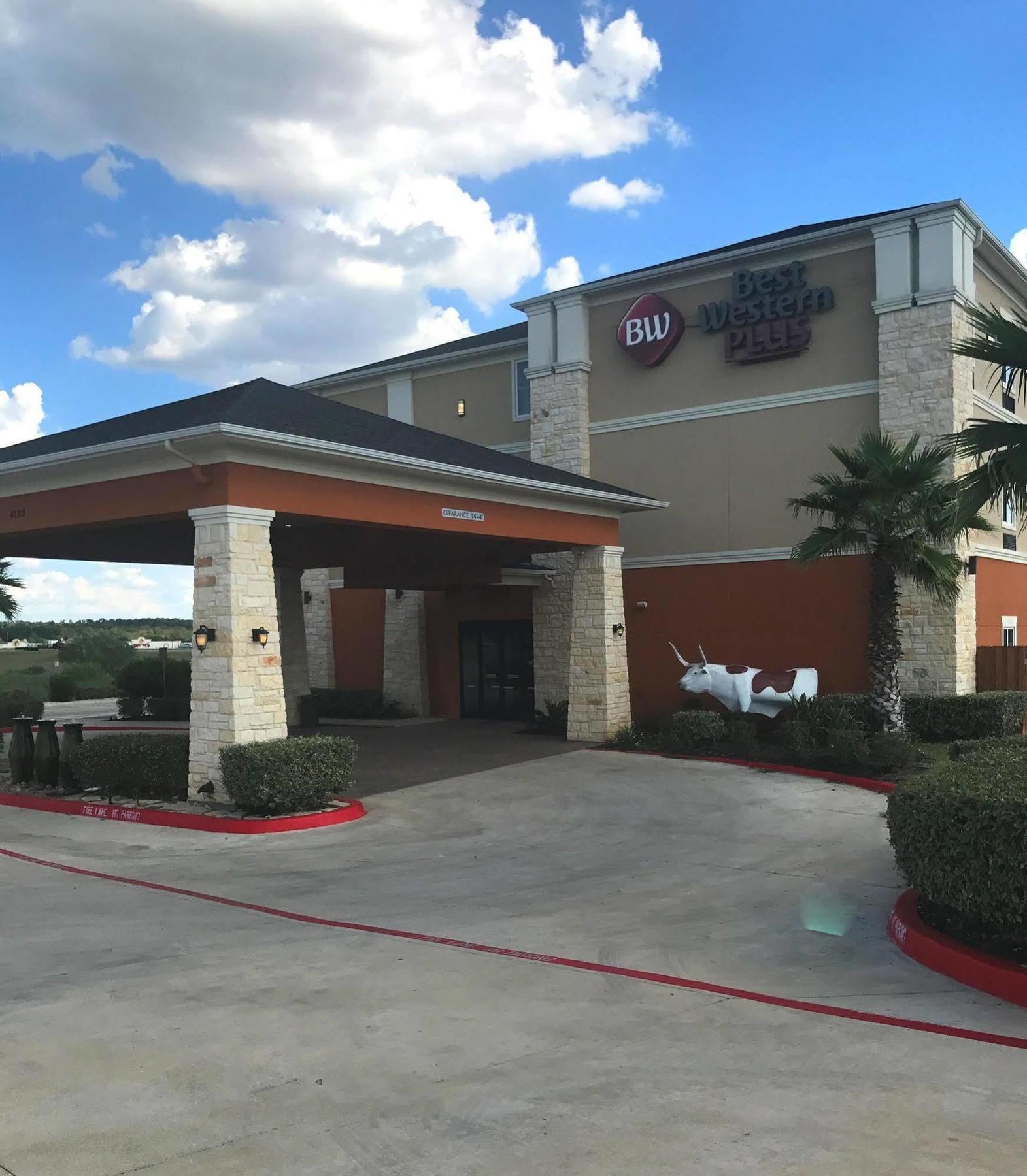 Best Western Plus Longhorn Inn & Suites Luling Exterior foto